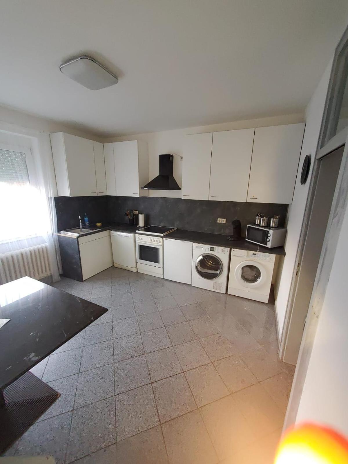 Grosse 3 Zi Wohnung Auf Der Pferde Farm Lahr  Bagian luar foto