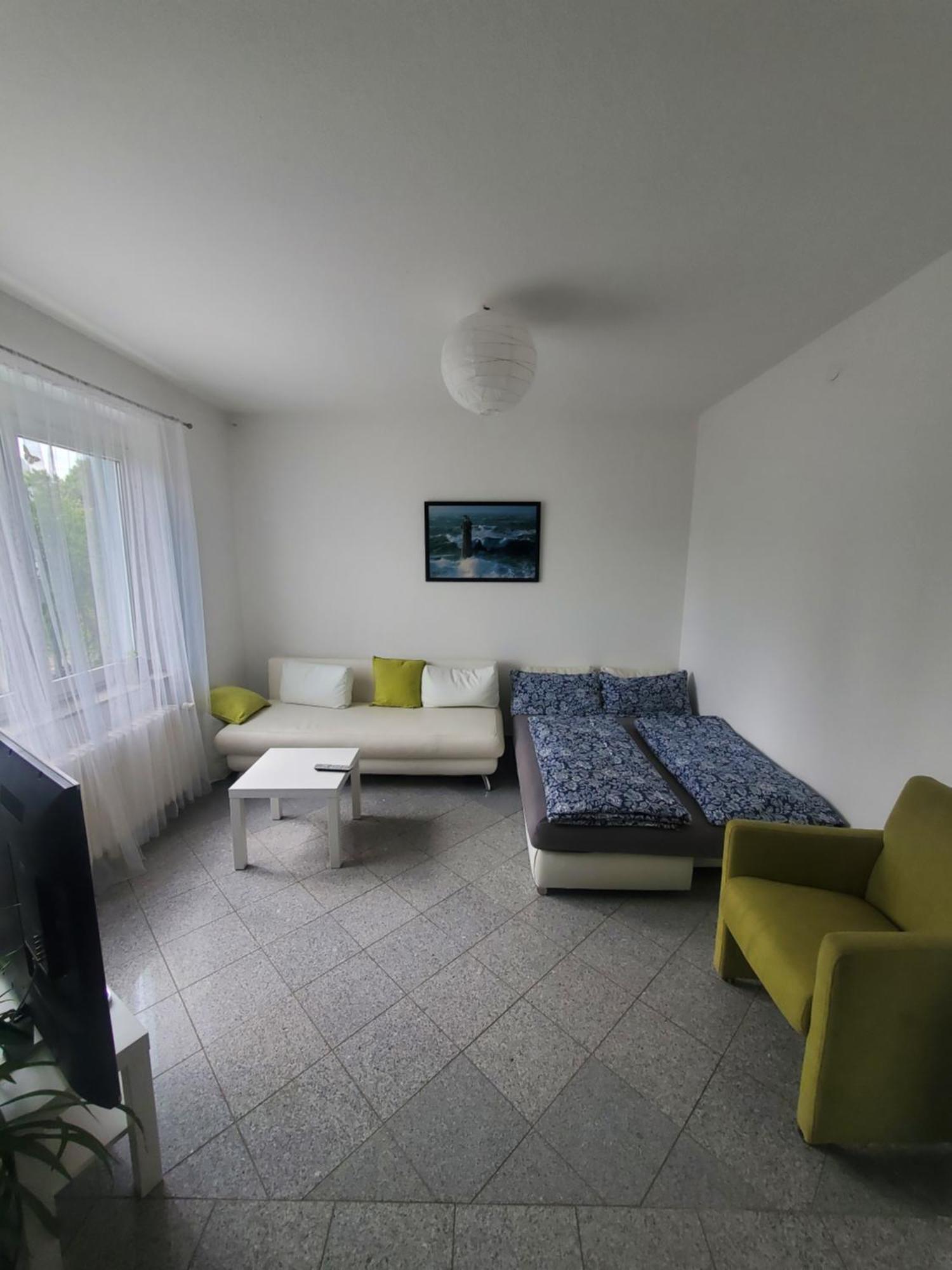 Grosse 3 Zi Wohnung Auf Der Pferde Farm Lahr  Bagian luar foto